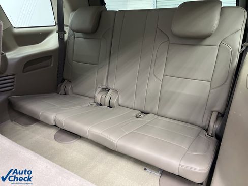 Used 2018 Chevrolet Tahoe LT image 19