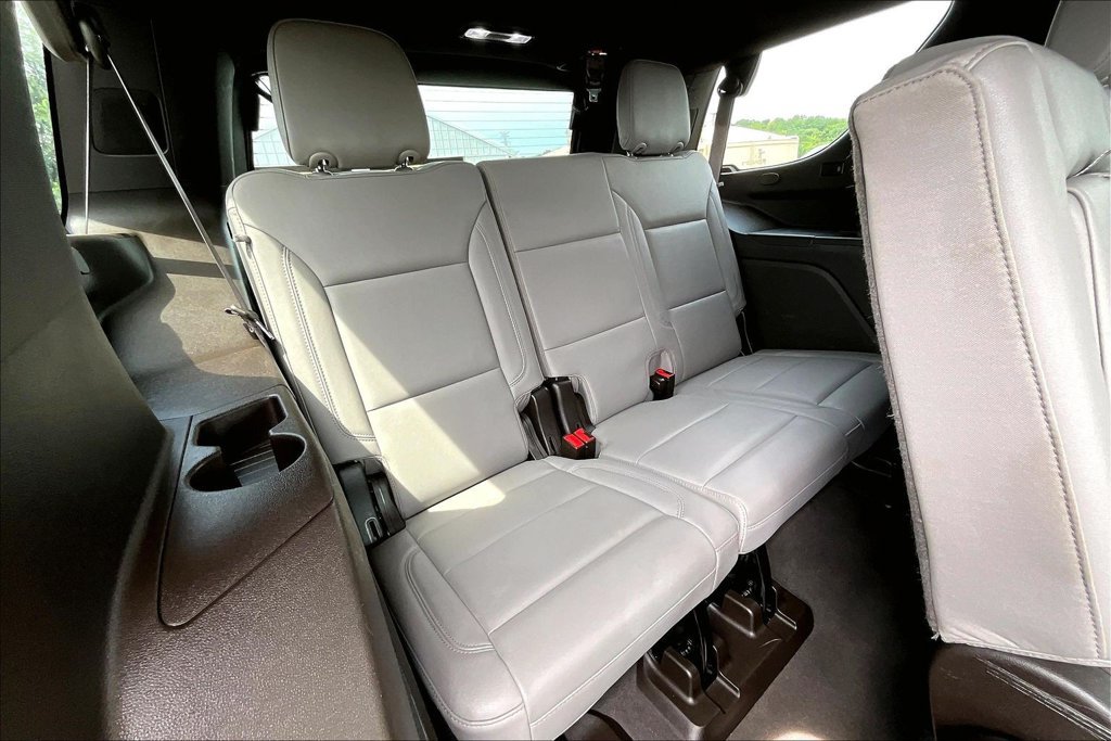 Used 2024 Chevrolet Tahoe LT AWD/4WD image 28