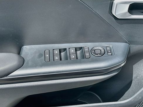 New 2026 Kia K4 FWD image 17
