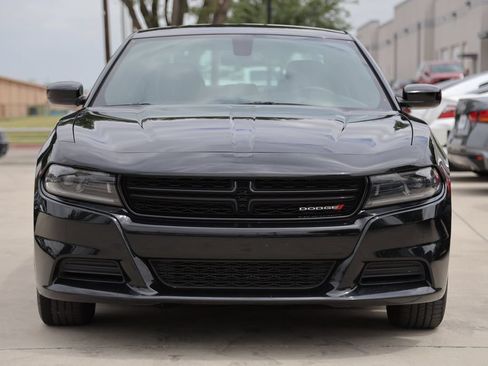 Used 2023 Dodge Charger SXT RWD image 7