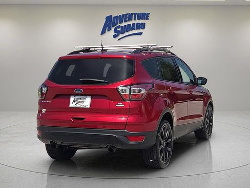 Used 2017 Ford Escape SE w/ Equipment Group 201A FWD image 6