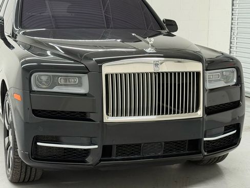 Used 2022 Rolls-Royce Cullinan image 47