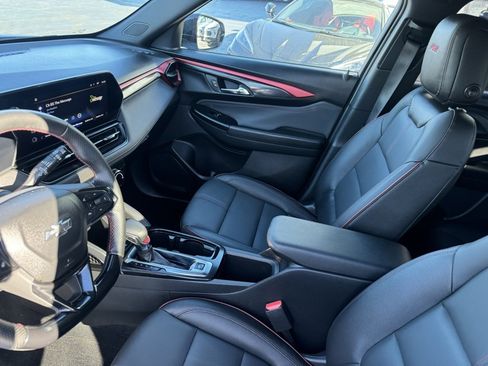 Used 2024 Chevrolet TrailBlazer RS image 14