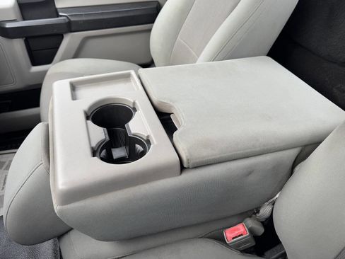 Used 2019 Ford F250 XL w/ Power Equipment Group image 19