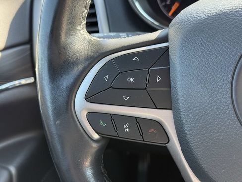 Used 2021 Jeep Grand Cherokee Limited AWD/4WD image 12