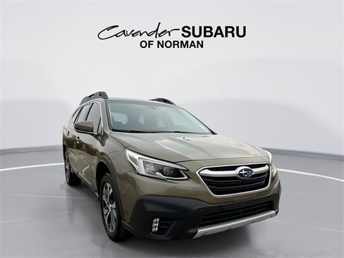 Used 2020 Subaru Outback Limited image 1