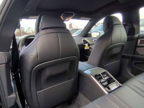 New 2026 BMW 840i xDrive w/ M Sport Professional Package image 19