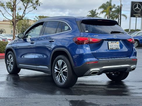 Used 2025 Mercedes-Benz GLA 250 image 12