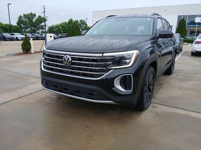 New 2026 Volkswagen Atlas SE