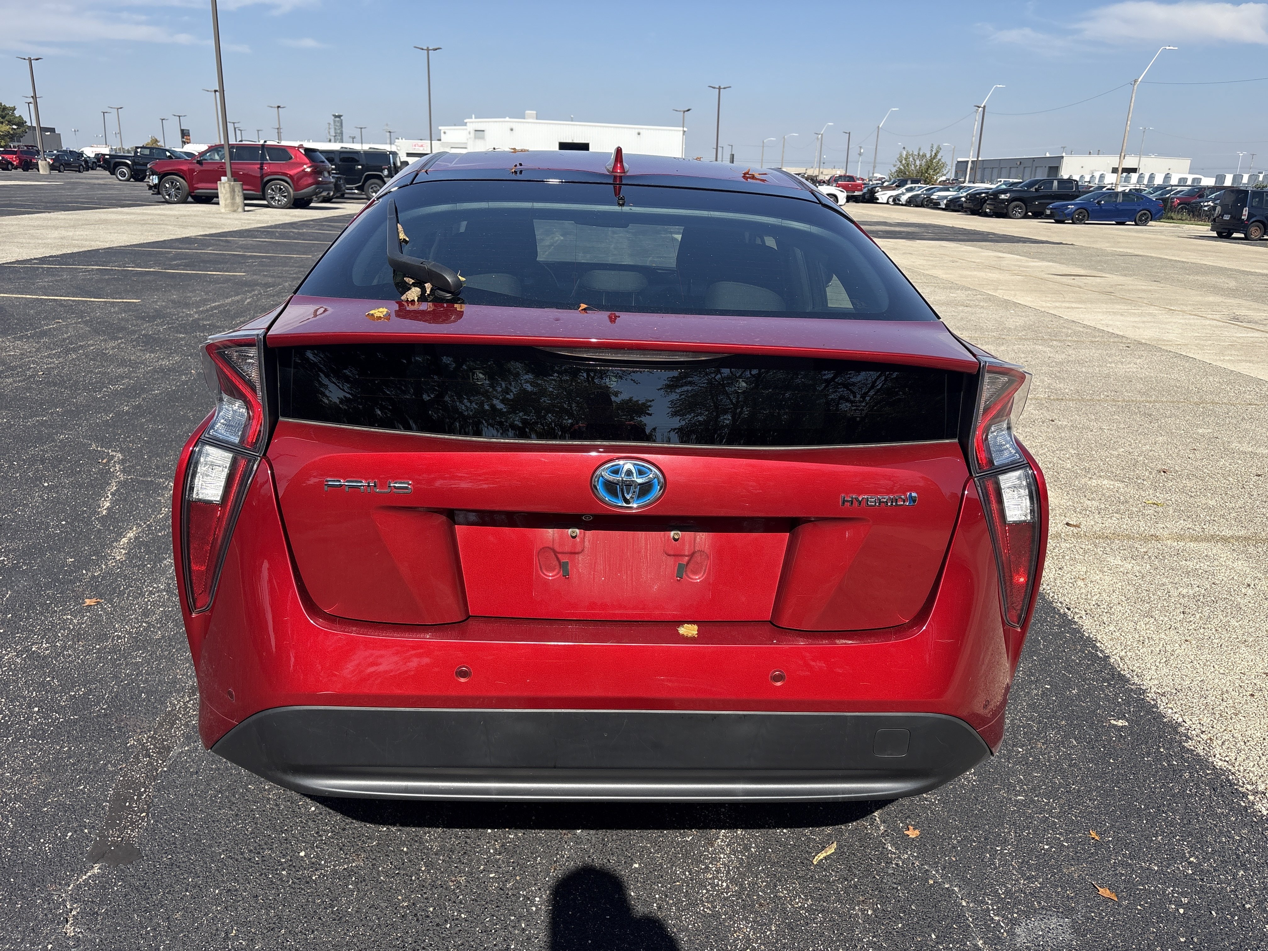 Used 2017 Toyota Prius Two w/ Prius Two Safety Plus Package FWD image 4