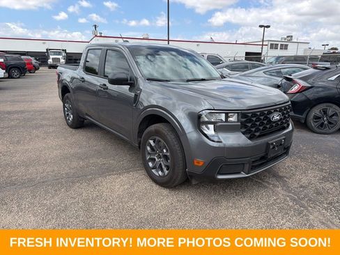 Used 2025 Ford Maverick XLT image 1