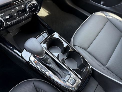 Used 2025 Chevrolet Trax ACTIV w/ Driver Confidence Package image 17