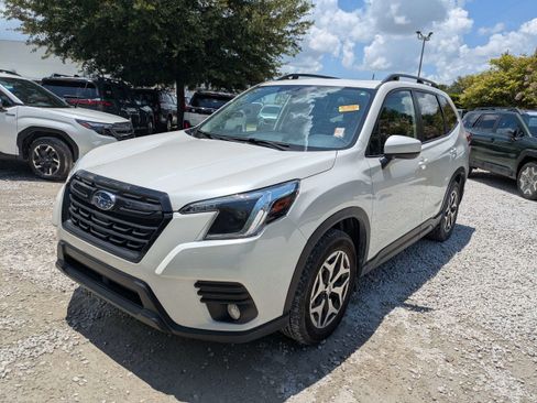Certified 2023 Subaru Forester Premium w/ Popular Package #2 AWD/4WD image 8