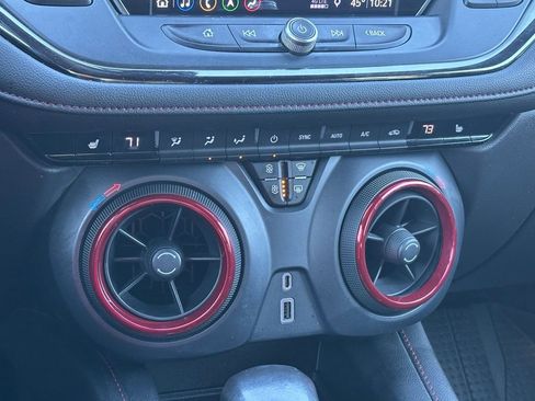 Used 2019 Chevrolet Blazer RS w/ Sun and Wheels Package image 23