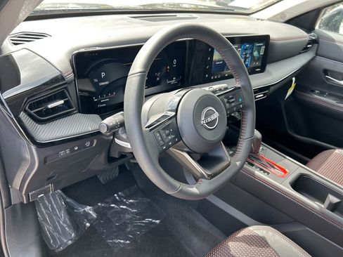 New 2026 Nissan Kicks SR w/ Illumination Package image 14
