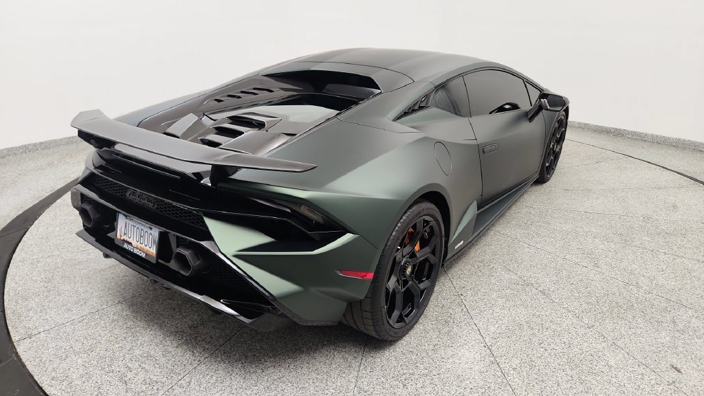 Used 2023 Lamborghini Huracan Tecnica RWD image 24