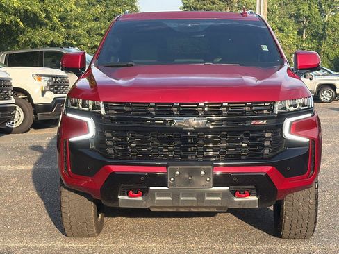 Used 2024 Chevrolet Tahoe Z71 w/ Z71 Off-Road Package AWD/4WD image 2