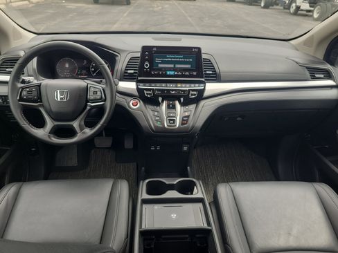 Used 2025 Honda Odyssey EX-L image 7