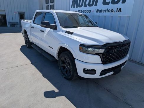 Used 2025 RAM 1500 Big Horn AWD/4WD image 7