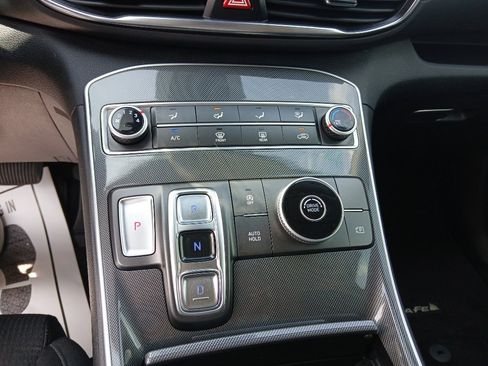 Used 2023 Hyundai Santa Fe SE FWD image 13
