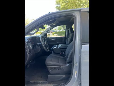 Used 2024 Chevrolet Silverado 1500 Custom AWD/4WD image 10