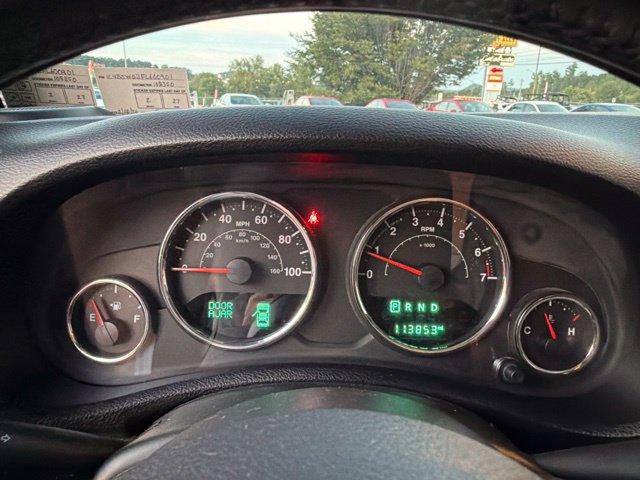 Used 2015 Jeep Wrangler Unlimited Sport w/ Quick Order Package 24S AWD/4WD image 12