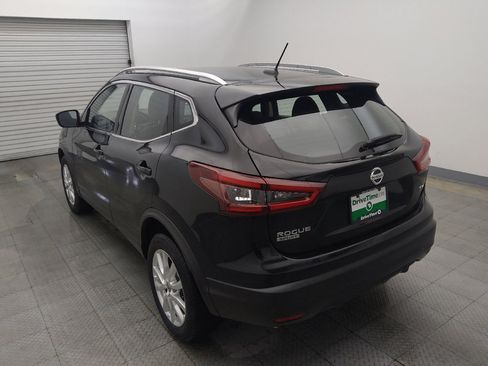 Used 2022 Nissan Rogue Sport SV FWD image 5