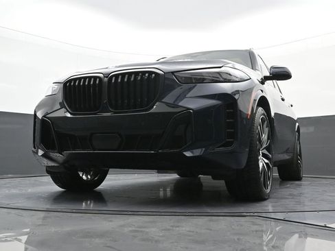 New 2026 BMW X5 xDrive40i w/ M Sport Package AWD/4WD image 23