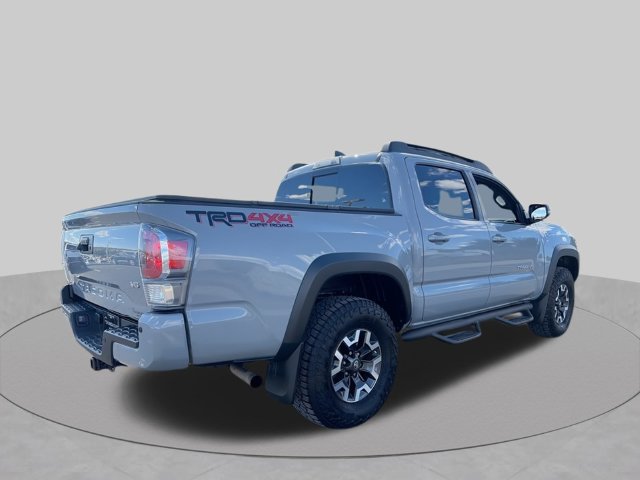 Used 2020 Toyota Tacoma TRD Off-Road w/ Technology Package AWD/4WD image 9