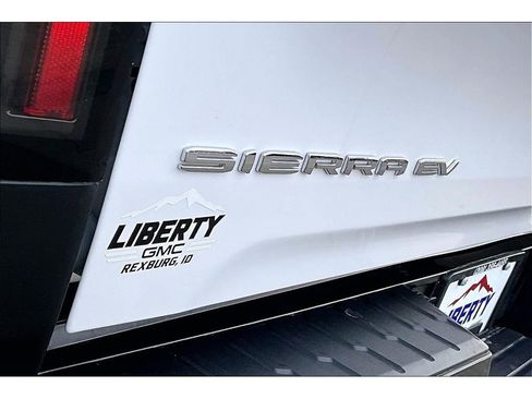 New 2026 GMC Sierra EV Elevation image 9