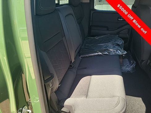New 2025 Nissan Frontier SV w/ SV Convenience Package AWD/4WD image 35