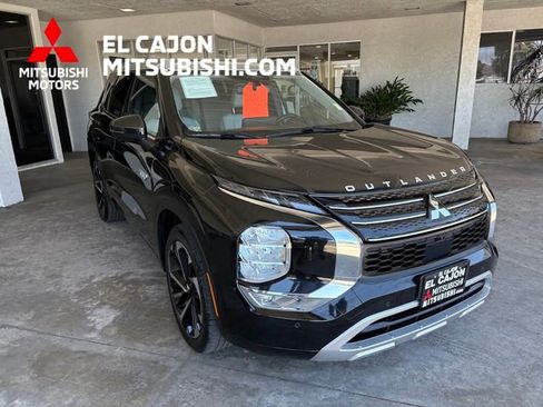 Used 2024 Mitsubishi Outlander SEL AWD/4WD image 1