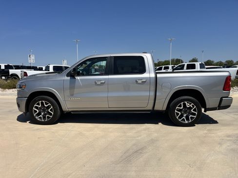 Used 2025 RAM 1500 Laramie w/ Sport Appearance Package AWD/4WD image 6