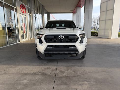 Certified 2024 Toyota Tacoma TRD Sport w/ TRD Sport Upgrade Package image 2