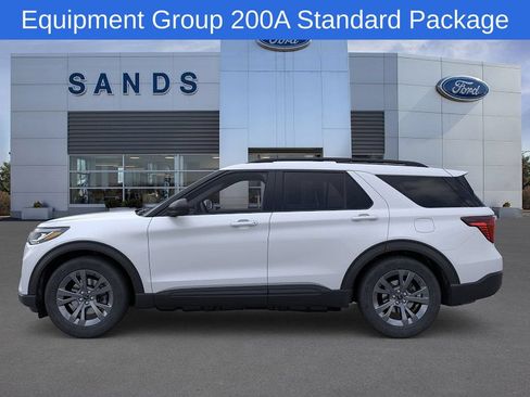 New 2026 Ford Explorer Active w/ Active Comfort Package AWD/4WD image 3
