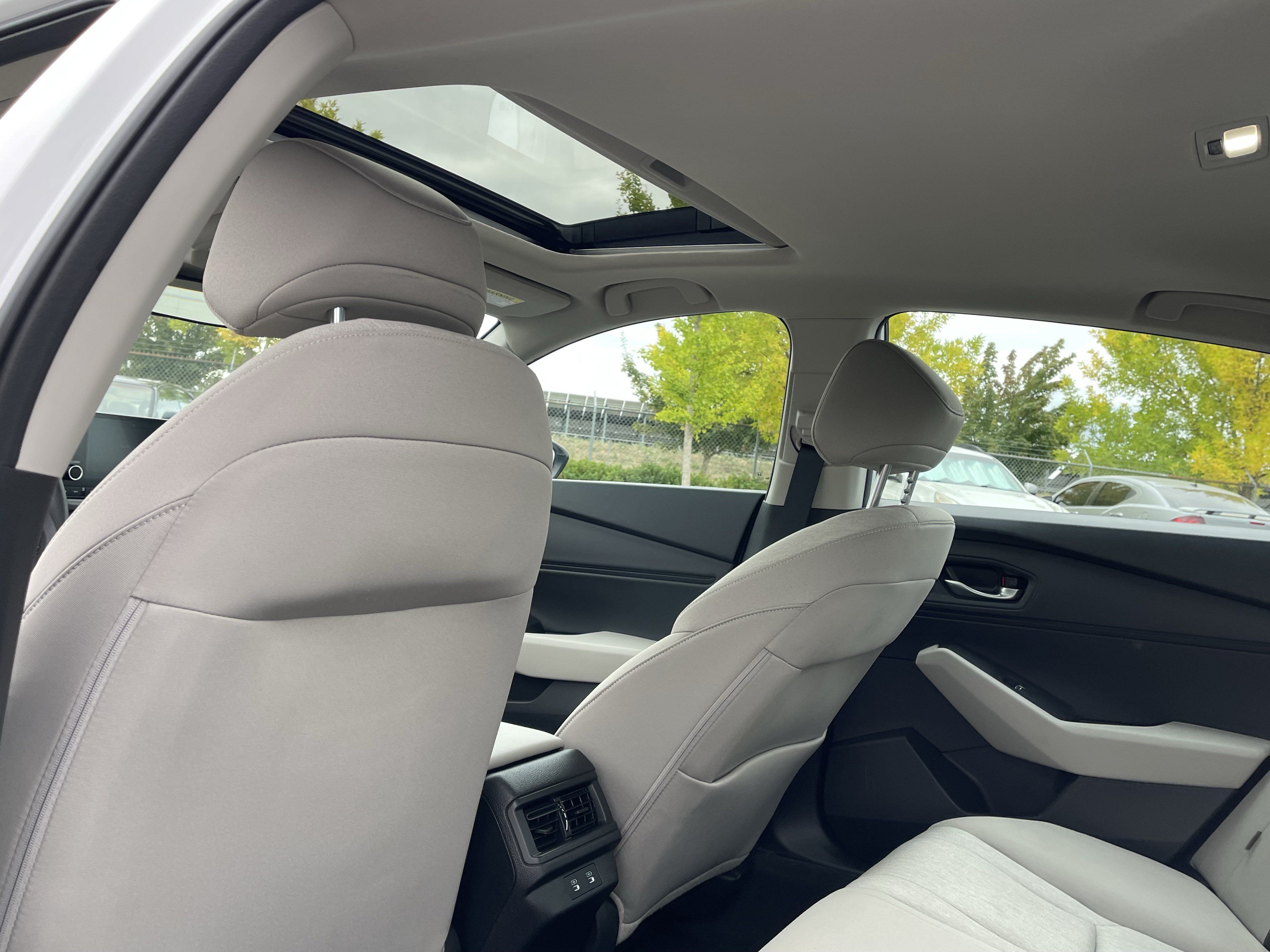 Used 2025 Honda Accord SE image 16