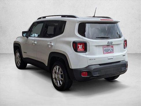 Used 2022 Jeep Renegade Latitude w/ Convenience Group AWD/4WD image 8