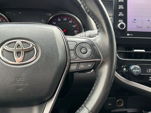 Used 2023 Toyota Camry XSE FWD image 17