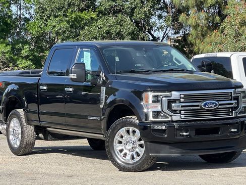 Certified 2022 Ford F250 Limited w/ FX4 Off-Road Package AWD/4WD image 2