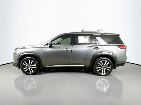 Used 2023 Nissan Pathfinder Platinum AWD/4WD image 5