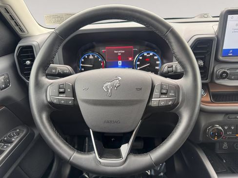 Used 2024 Ford Bronco Sport Outer Banks w/ Tech Package AWD/4WD image 12