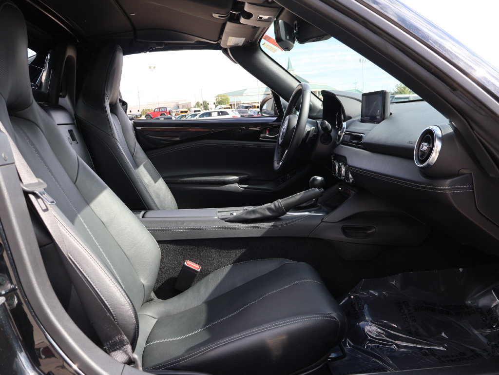Used 2025 MAZDA MX-5 Miata RF Grand Touring RWD image 8