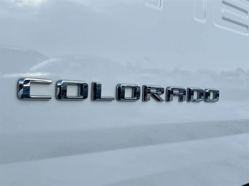 Used 2021 Chevrolet Colorado W/T w/ Custom Special Edition image 13