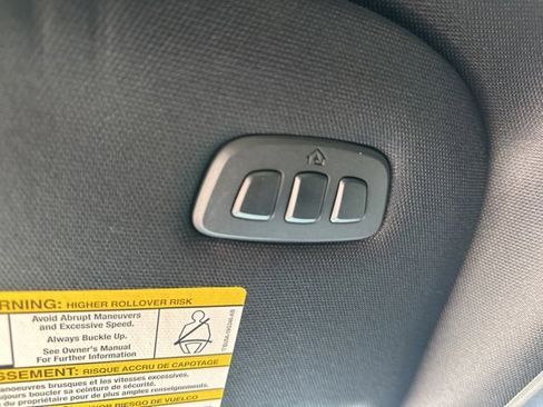 Used 2023 Ford F150 Lariat w/ Equipment Group 502A High image 26