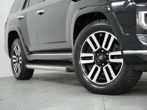 Used 2019 Toyota 4Runner Limited image 19