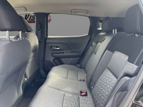 New 2026 Nissan Kicks SV w/ Cold Weather Package AWD/4WD image 10