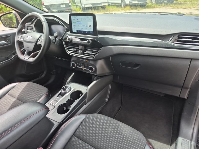 Used 2025 Ford Escape ST-Line FWD image 31