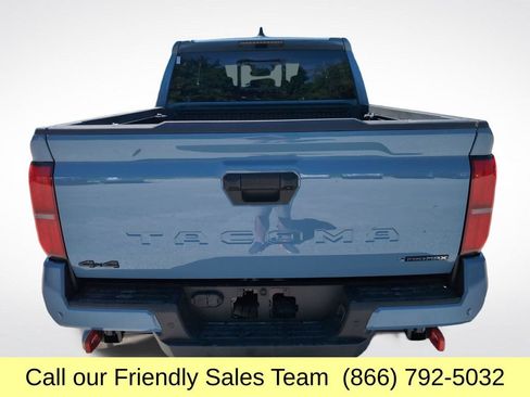 New 2026 Toyota Tacoma TRD Off-Road w/ TRD Off Road Upgrade Package AWD/4WD image 4