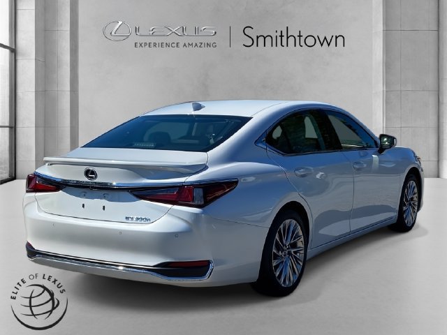 Used 2023 Lexus ES 300h w/ Luxury Package FWD image 5