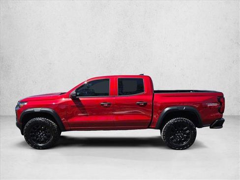 Used 2025 Chevrolet Colorado Trail Boss AWD/4WD image 9